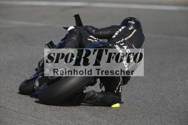 /02 29.01.-02.02.2024 Moto Center Thun Jerez/Gruppe schwarz-black/24